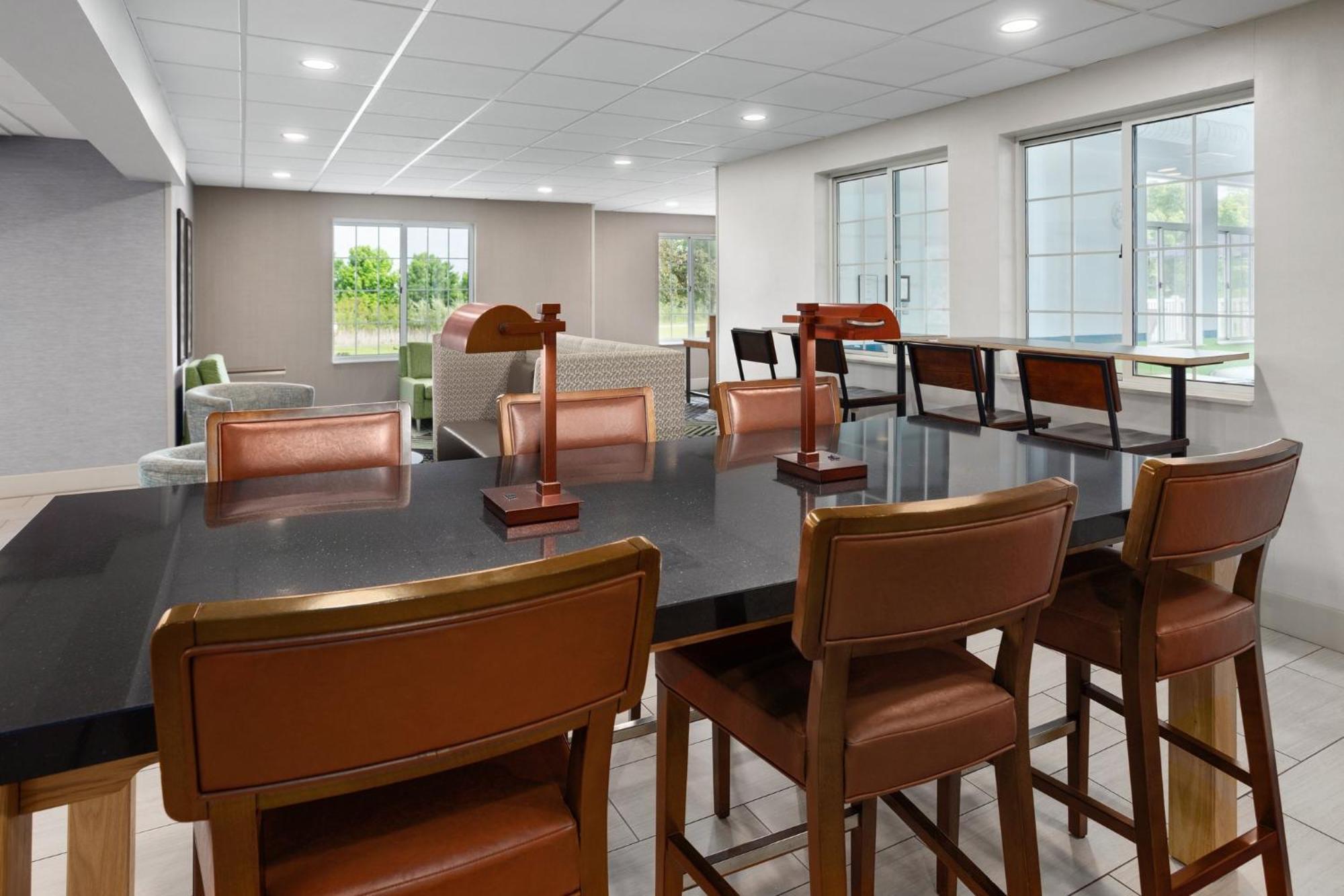 Holiday Inn Express Hotel & Suites Acme-Traverse City By Ihg Exterior foto